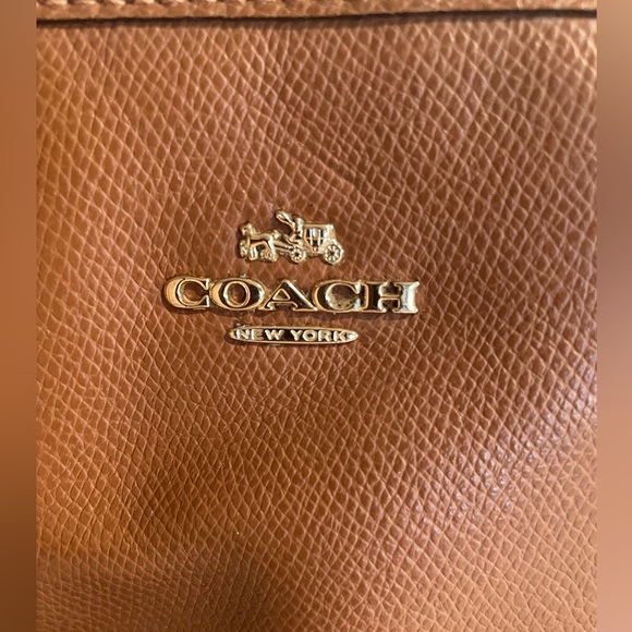 Coach Brown Leather Shoulder Bag - Picture 5 of 13